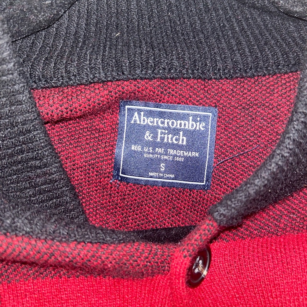 Men’s Abercrombie Sweater - Red and Black Plaid